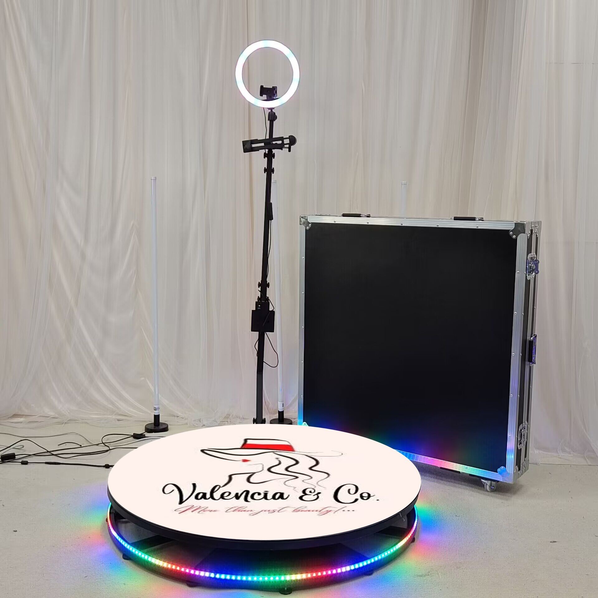 Quality Speed Controllable Metal 360 Selfie Booth For Events Like Birthday Party And Wedding wholesale