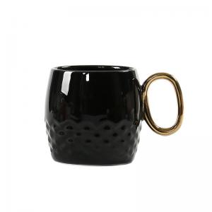 Quality Funny Pineapple Shape Ceramic Coffee Mugs Porcelain Black White With Gold Handle Plated wholesale