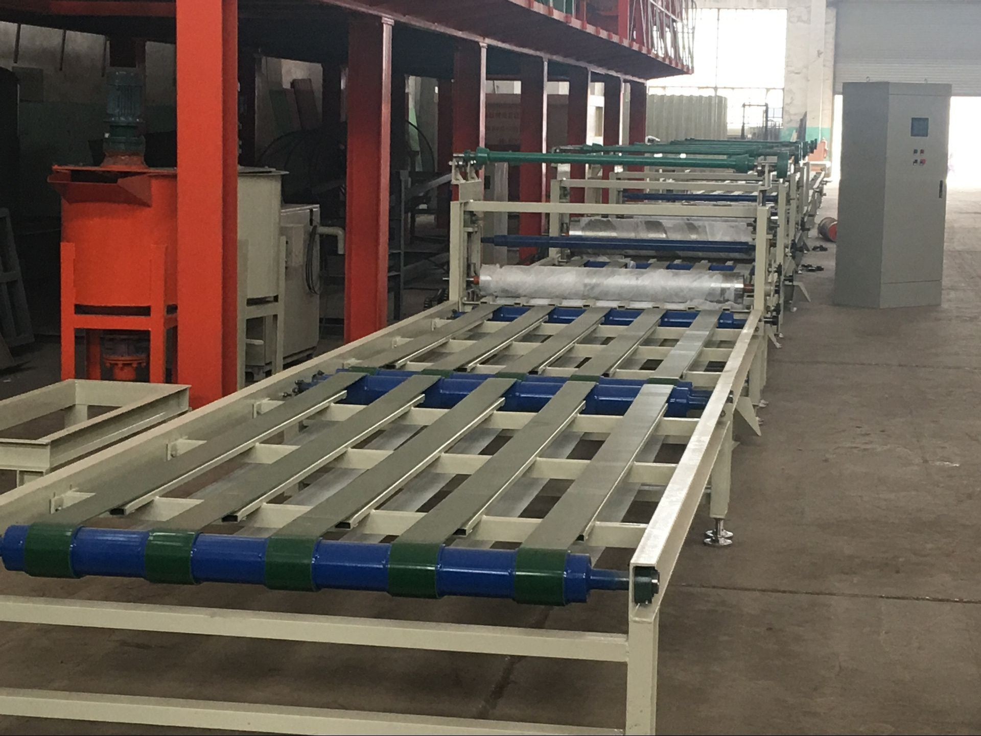 China Mineral Fiber Cement Ceiling Board Making Machine , Sandwich Panel Production Line on sale