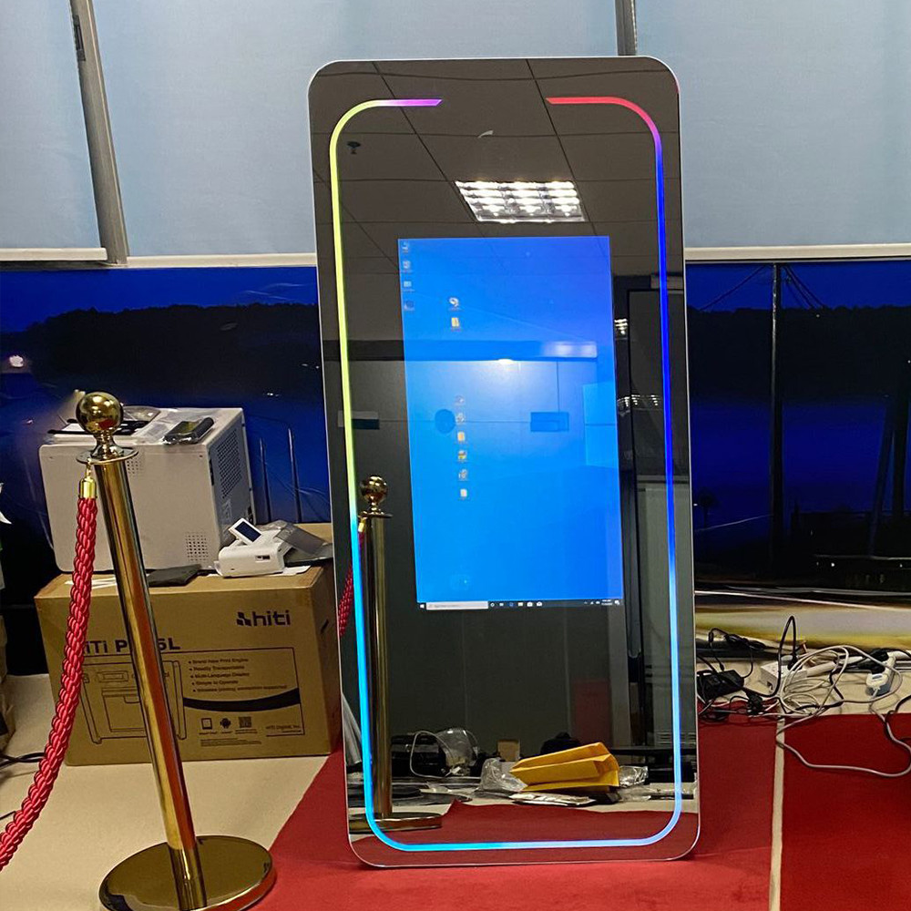 Quality Smart Indoor Touch Screen Photo Booth Digital Signage Magic Mirror Photo Booths wholesale