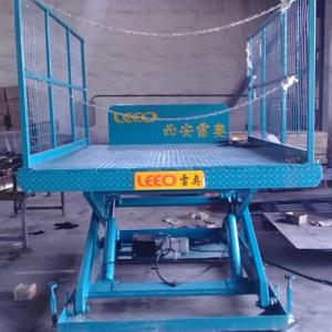 China OEM Hydraulic Scissor Lift Table 1500KG Stationary Scissor Lift Platform on sale