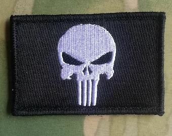 Quality Skull Flag Punisher Rocker Embroidered Iron On Patches Front Biker Vest Mini Patch wholesale