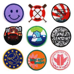 Quality Personalized Embroidered Logo Iron On Patches Merrow Border For Clothing wholesale