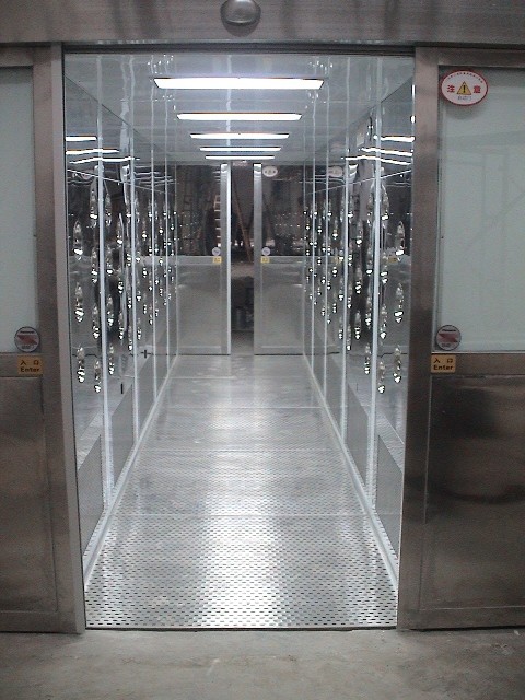 Quality Intelligent Animal Lab / Semiconductor Clean Room Air Shower With Automatic Slide Door wholesale