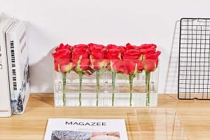 Quality Waterproof Everlasting Roses Acrylic Box Daily Decoration For 25 Roses wholesale