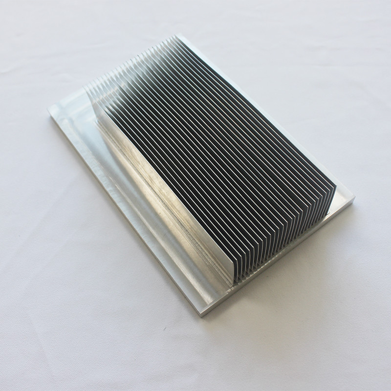 Quality Al6063 Anodizing Natural Folded Skived Fin Heat Sink With 16 Feet wholesale
