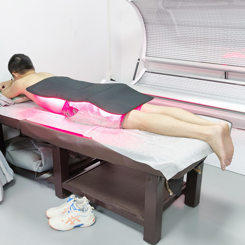 China PDT Treatment Red 792pcs LED Light Therapy Machine for Skin Rejuvenation on sale