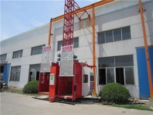 China Stroke Industrial Aerial Work Hydraulic Lift Platform with 2000kg Capacity working on sale