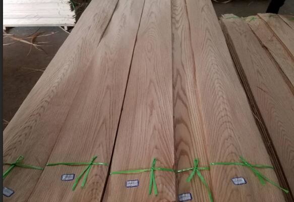 Quality P/S Cut Natural Wood Veneer Premium Eco Friendly Mountain Grain Wood Veneer wholesale