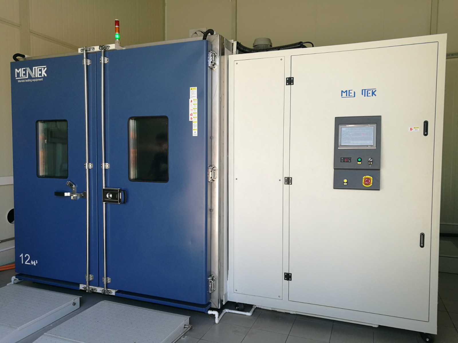 Large Volume Climatic Test Chamber , Temperature Test Chamber 8-100m³ Automotive Integrated