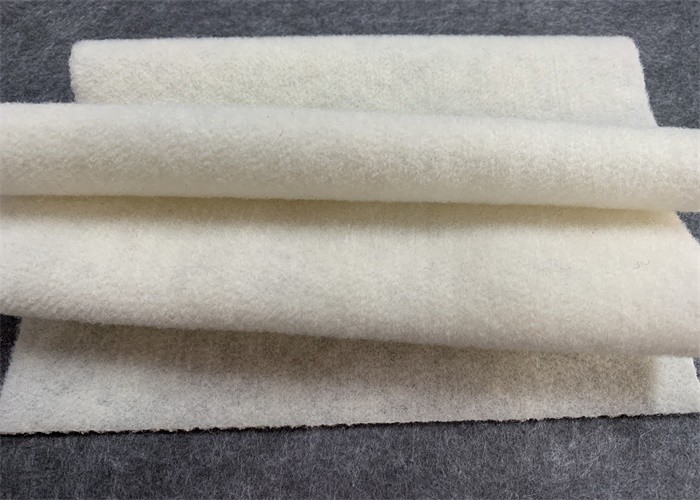 Quality White Non Woven Felt Fabric 1.5mm Thickness Roll Packing Tear Resistant wholesale