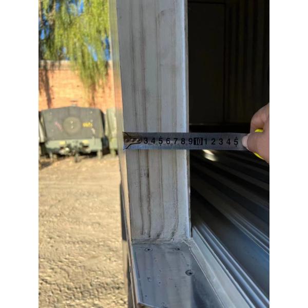 HOWO Refrigerated Truck 290hp Mechanical Engine Fast 9 Gear Gearbox 600km