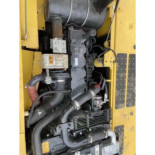 Used Komatsu pc240LC excavator with 1.2M³ bucket capacity good condition in Shanghai