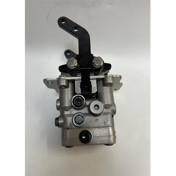 PC200-7 Komatsu Stroke Control Valve , 702-16-01861 Hydraulic Foot Pedal Valve