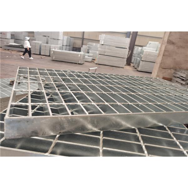 Light Steel Bar Grating Galvanised Metal Channel Grating Silver