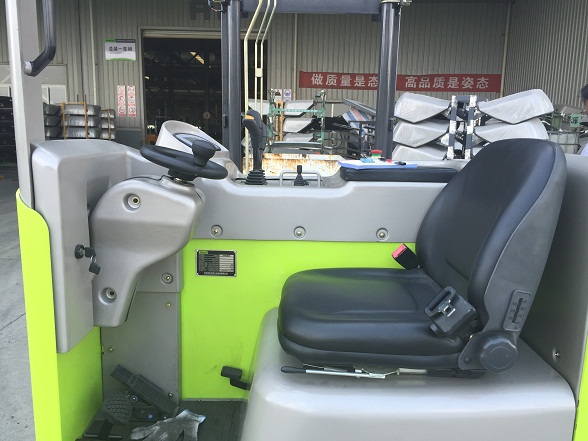 Smooth Material Handling SNSC 1500kg 2000kg Electric Reach Forklift Double Scissor