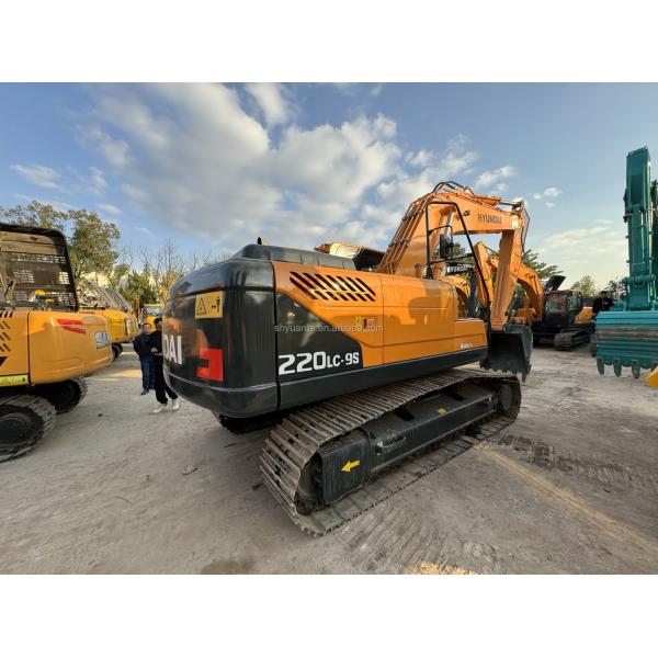 Selling 90% of new and second-hand Hyundai 220 excavators, old excavators, and old hook machines at a low price