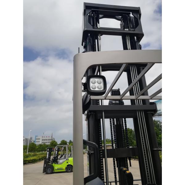 SNSC 2000kg Electric Reach Truck AC Motor With Triplex 7.5m Mast