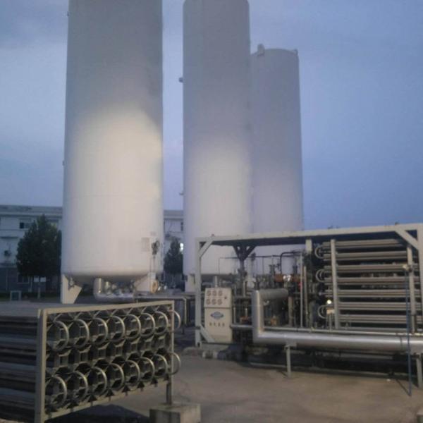 cryogenic liquid natural gas storage