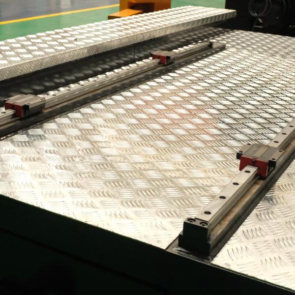 OC-520T High Clamping Force Plastic Crate Making Injection Molding Machine For Turnover Box