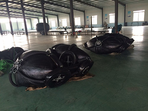 D3000×L6500 Integral Winding Inflatable Marine Fender 50KPa To 80KPa