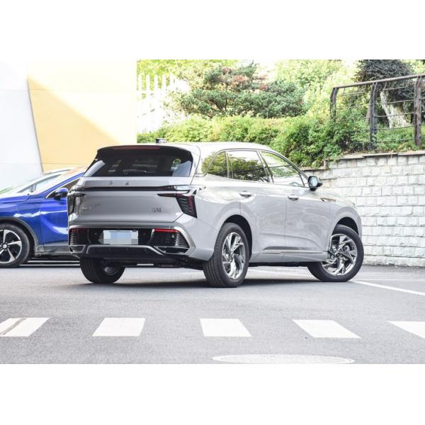 Hongqi HS3 SUV Gasoline Powered Cars 5 Seats Four Wheel Drive 4x4