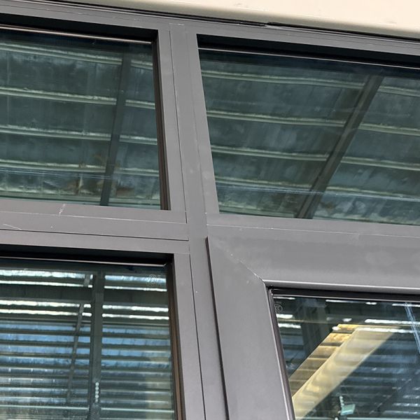 Easy Install Affordable Mobile Modular Container Homes 20FT Prefabricated Detachable Container House