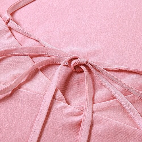 OEM maufactory 2023 custom apparel spring and summer women's new fashion sleeveless short v -neck dress