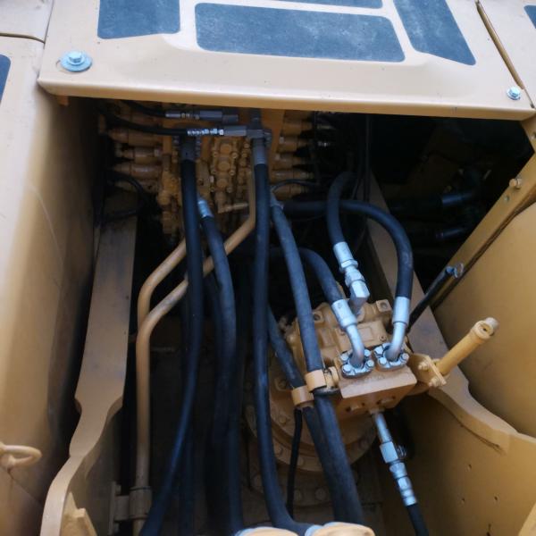 2020 Used Komatsu PC200 Excavator with Original Hydraulic Cylinder and Japan Engine