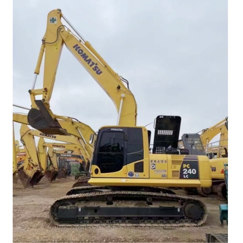 Used Komatsu pc240LC excavator with 1.2M³ bucket capacity good condition in Shanghai