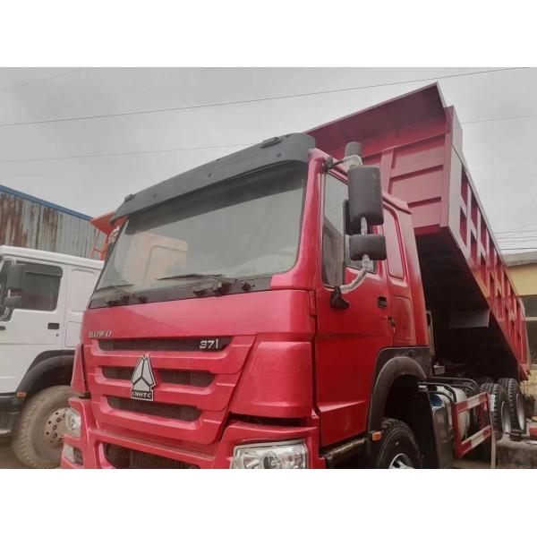 HOWO 6X4 16 20 Cubicmeter 10 Wheelmining Dump Truck Used Diesel Engine Tipper Truck in Red