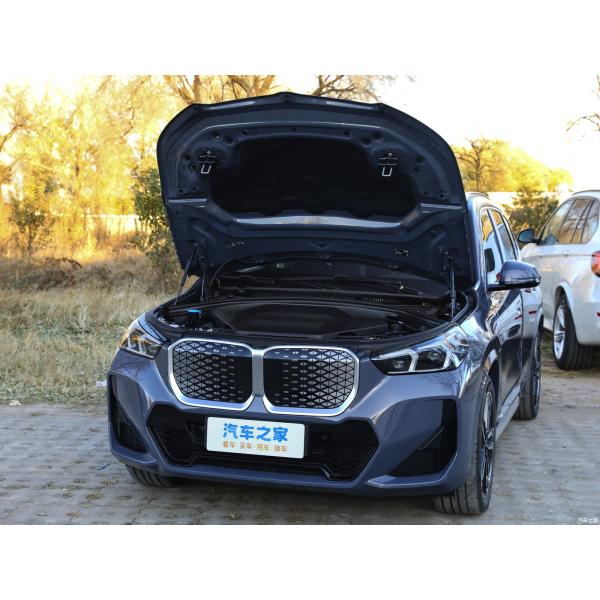 Electric BMW IX1 Sport 2024 30L EV Car SUV Automotive High Speed