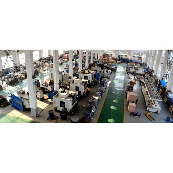 Industrial pneumatic actuator with ISO 5211 connection