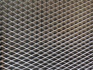Quality Aluminum Punched Steel Mesh 2.0mm Stainless Steel Expanded Metal Mesh wholesale