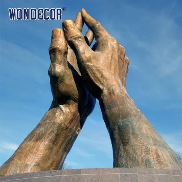 Large outdoor decoration casting prayer hands Bronze sculpture