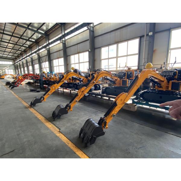 XN20 2 Ton Mini Wheeled Excavator 10kw 11.2kw 2200r/Min