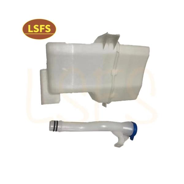 Water Spray Bottle For Mg ZS RX3 ROEWE SAIC Car Fitment OEM NO 10361598