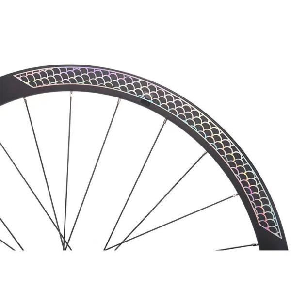 Ultralight 690 Ring Road Bicycle Wheelset Customizable With Colorful Hub