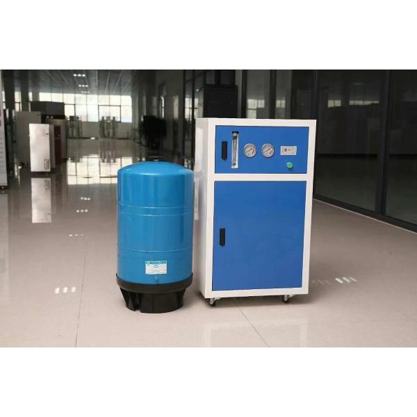Customized Voltage 500l/H Salty Water To Pure Water Treatment Purify Automatic Operation