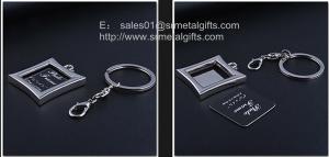 China Cheap metal key ring with photo locket, metal picture frame keychains, on sale