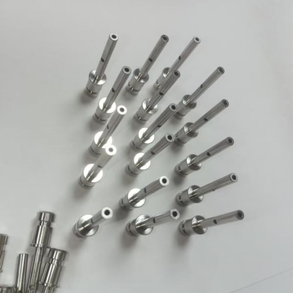 304 Stainless Steel Capillary Tube Perforation Hole CNC Milling Base Spray Needle