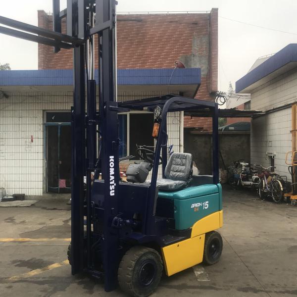NICHIYU 1.5T Diesel Forklift in operation