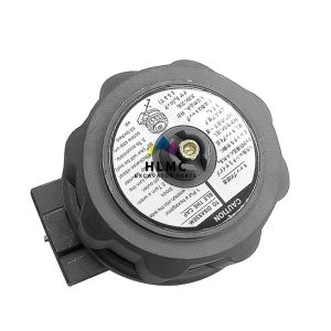 Quality Excavator Hydraulic Tank Air Breather KATO Hitachi Hyundai R210-5 R150-5 Hydraulic Tank Cap wholesale