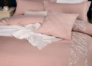 China Pink Modern Design Duvet Covers , Embroidered 4 Pcs Geometric Duvet Cover on sale