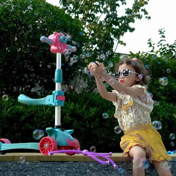 3-8 Years Boys Girls Plastic Kids 3 Wheel Scooter Three Wheel Standing Scooter 30kg