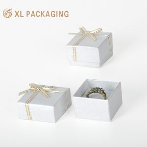 Luxury Custom Jewelry Box Paperboard Jewelry Packaging Box Custom Black Box For
