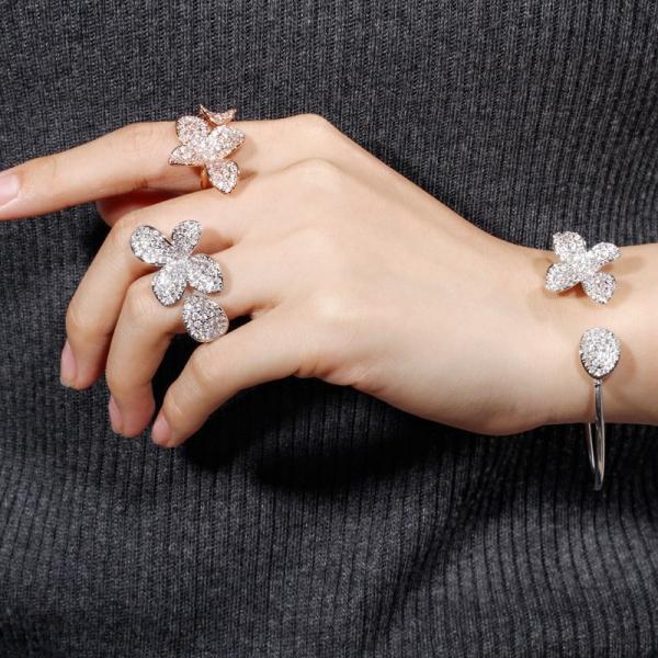 Fashion Flower Finger Ring Band Dazzling Brilliant CZ Stone Flower Ring Setting Classic Wedding Ring Anniversary Gift