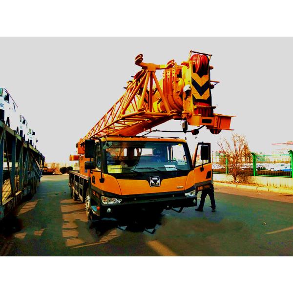 XCMG Telescopic Truck Crane