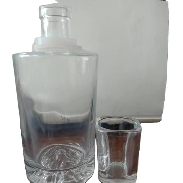 Rubber Stopper Sealing Type Perfume Bottle with Hot Stamping Surface Handling Design