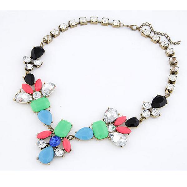 Retro fashion atmosphere geometric color resin plus diamond necklace jewelry wholesale